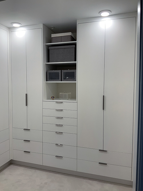 custom closet shelving unit